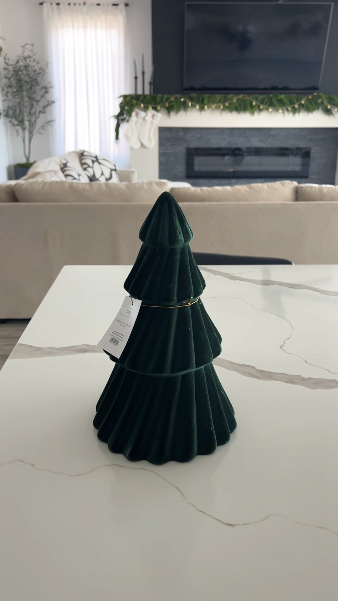 Christmas Decor 

#LTKSeasonal #LTKHoliday #LTKHome