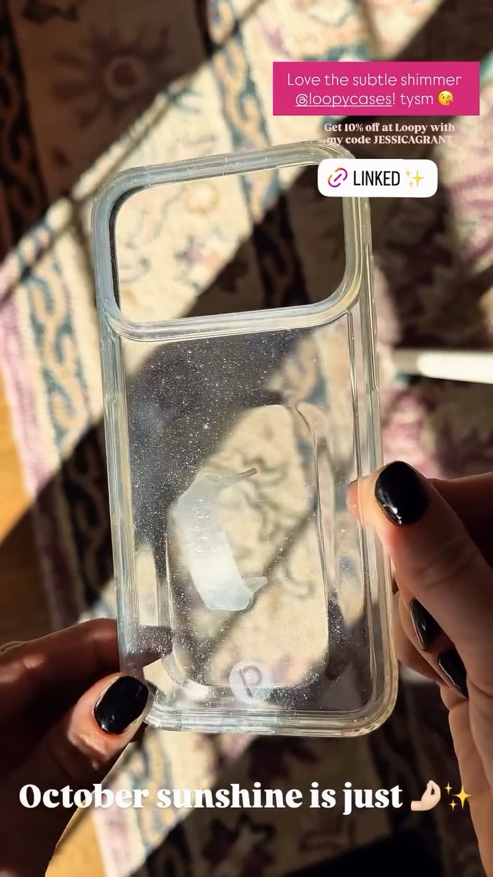 Love the subtle shimmer @loopycases! iPhone case, loopy, holiday shine , glitter phone case 

#LTKHoliday #LTKHome #LTKFamily