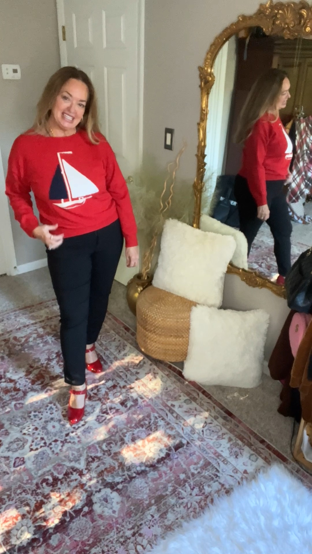Americana sailboat knit sweater. Perfect to layer and also wear with your favorite denim!

Whimsy sweaters are trending for Fall!