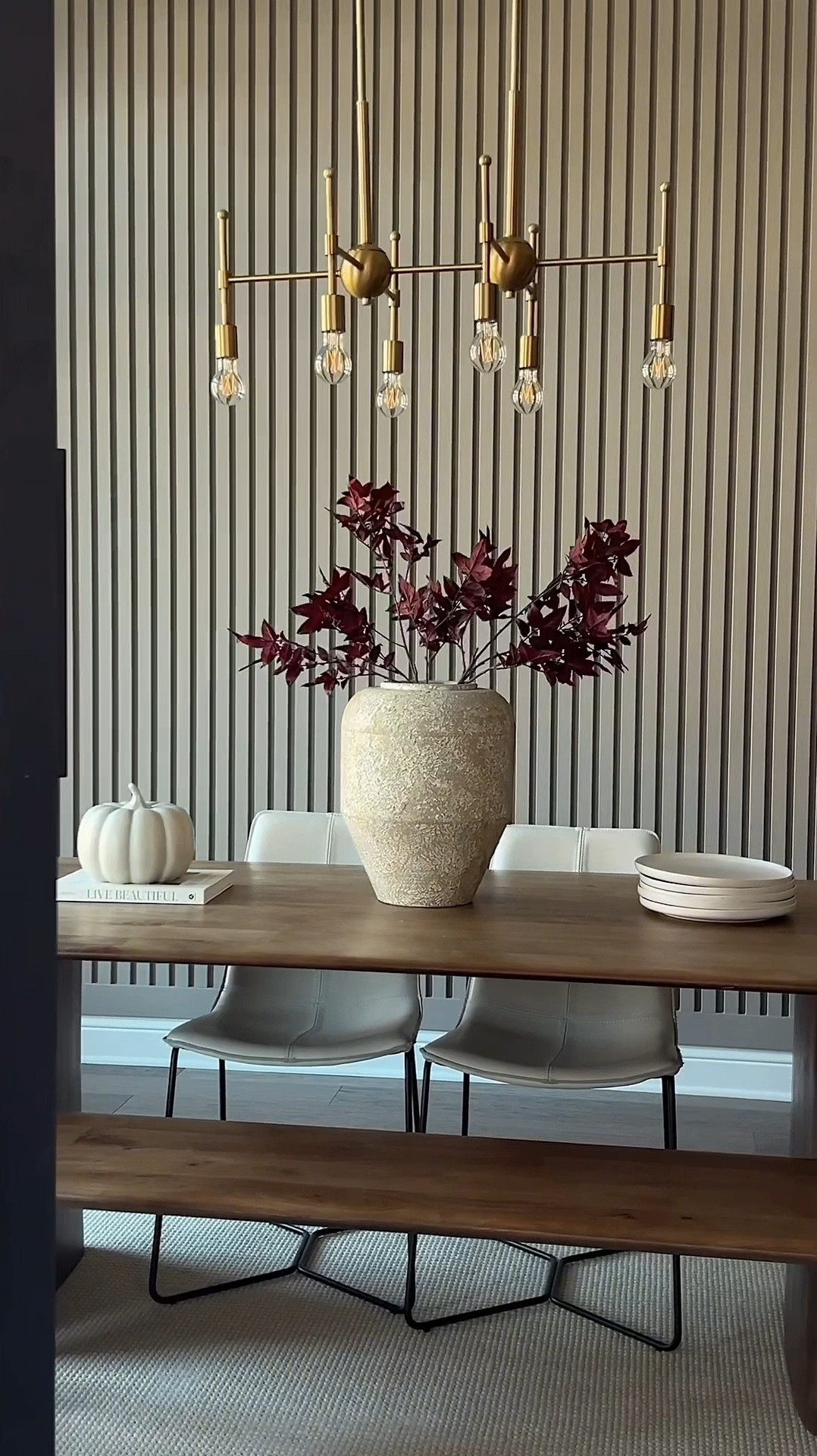 Studio McGee Fall Stems🍂🍁

Fall Florals, Studio McGee, Autumn Home Decor

#LTKHome #LTKSeasonal