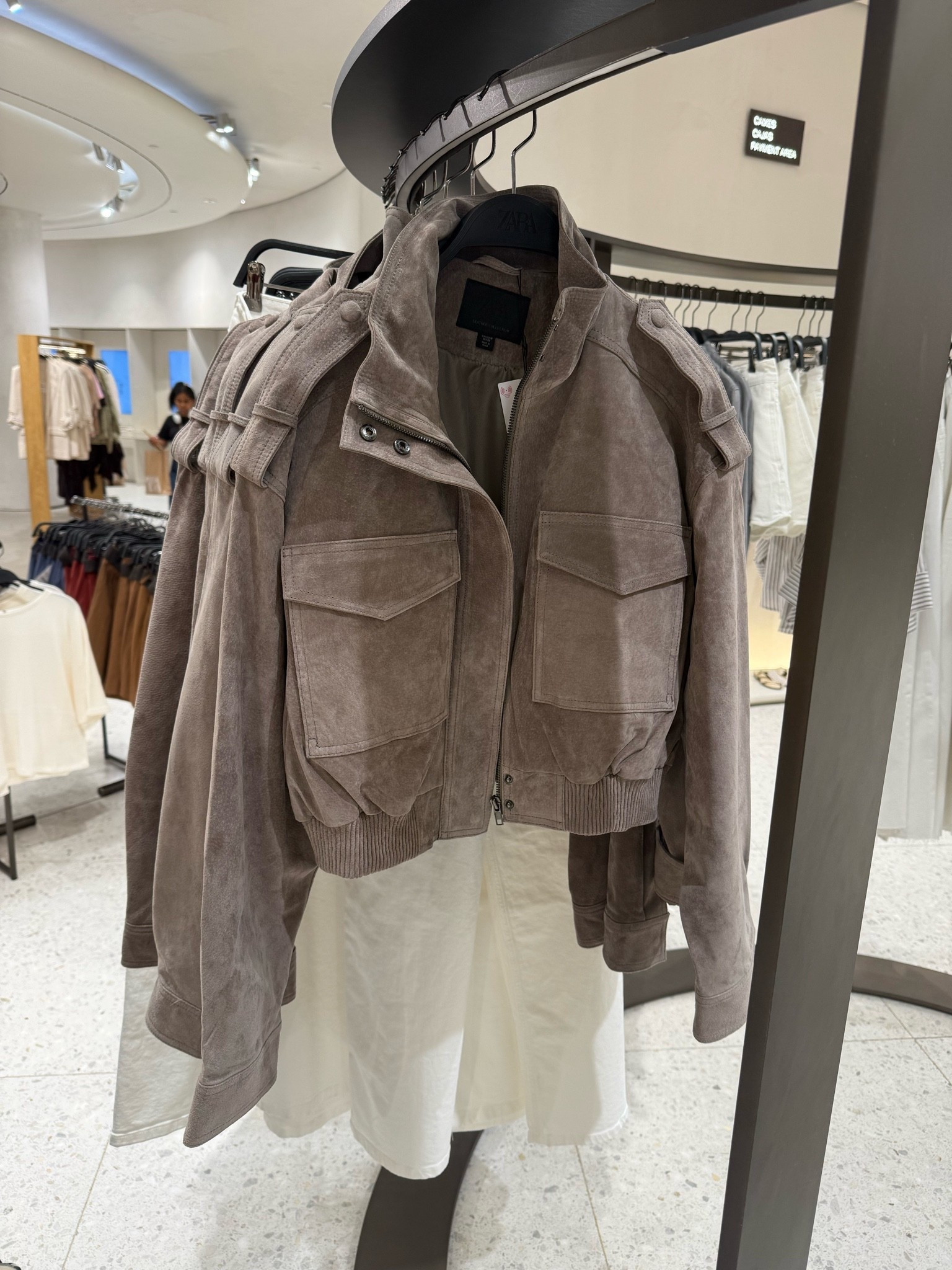 NEW IN ZARA TAUPE GREY SUEDE JACKET❤️‍🔥

#LTKautumn