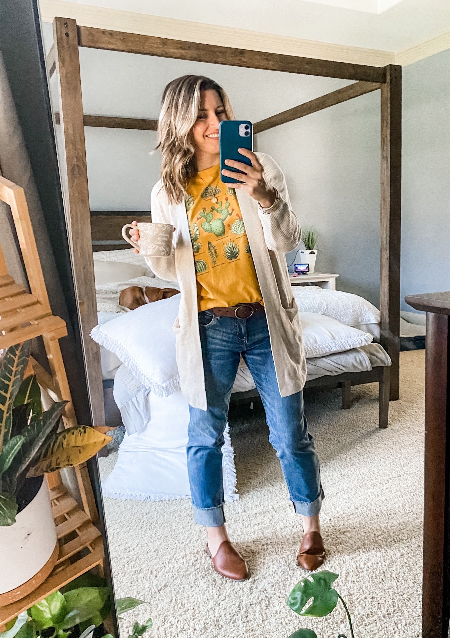 If there ever was a shirt that hit my plant-loving soul just right, this is out.
The whole dang outfit isn’t bad either, is it?

#LTKCyberweek #LTKSeasonal #LTKunder50