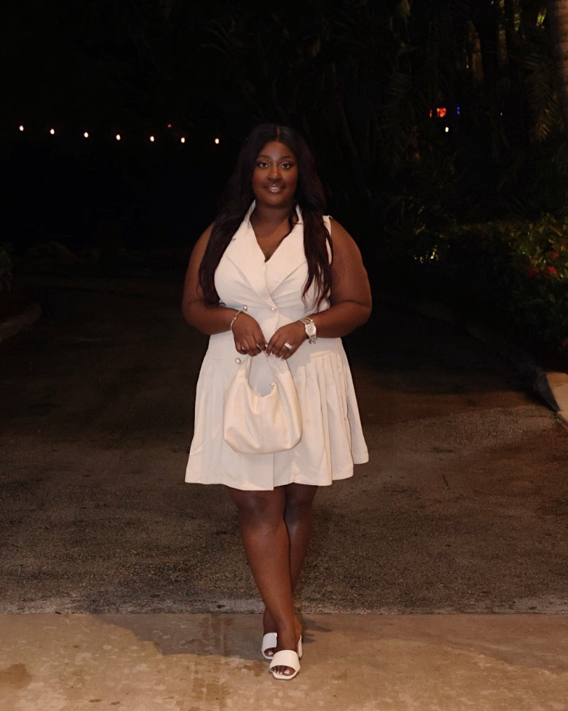 Neutral colors will never fail 🤭

Dress: Shein
Shoes: Amazon 
Purse: Shein 
Accessories: Amazon 

#LTKMidsize #LTKFindsUnder50 #LTKStyleTip