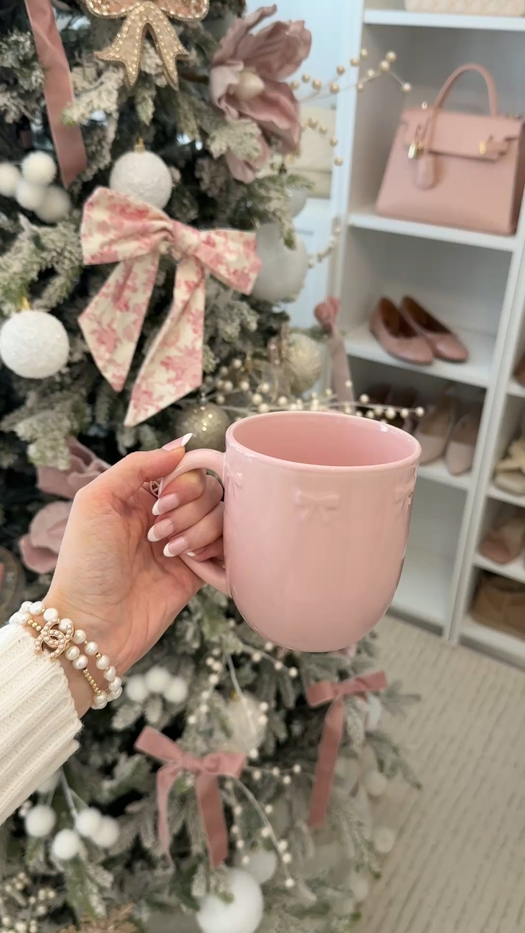 This pink bow mug ($5) would make the perfect Christmas gift!! 💗 just add a gift card inside and some hot cocoa for a cute little holiday gift idea!!🎀

#LTKHoliday #LTKSaleAlert #LTKGiftGuide