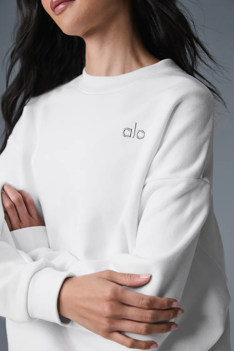 Accolade Crew Neck Pullover | Alo Yoga (US)
