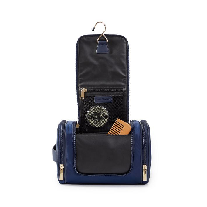 Terminal 1 Hanging Cosmetic Case | Mark and Graham