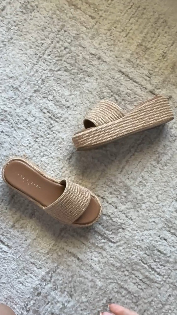 Platform sandals
Sandals 

#LTKSeasonal