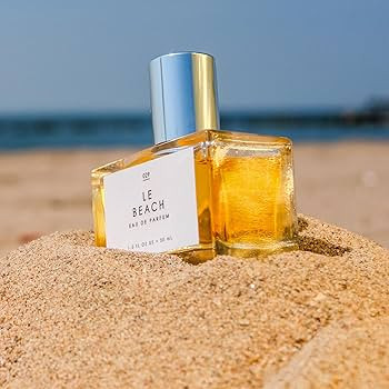 Le Monde Gourmand Le Beach Eau de Parfum Spray Perfume for Women, Coconut Water, Jasmine & Vanilla Bean Beach Scent, Vegan & Cruelty Free, 1 fl oz (30 ml) | Amazon (US)