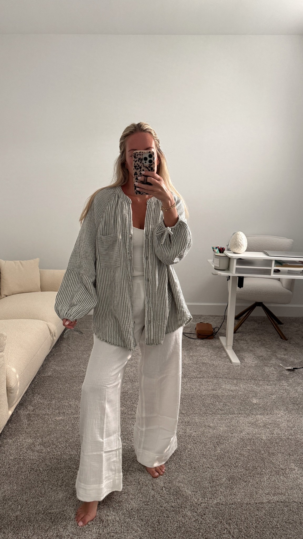 LTK SPRING SALE! Aerie 30-50% off sitewide + extra 20% off with code SPRINGLTK20

Wearing a medium in top for oversized fit & XS in trouser
athleisure sale, women cozy set sale, gift for her, workout sale, fitness sale, activewear sale, aerie sale, walking fit, Pilates fit, yoga sale 



#LTKActive #LTKSaleAlert #LTKSpringSale