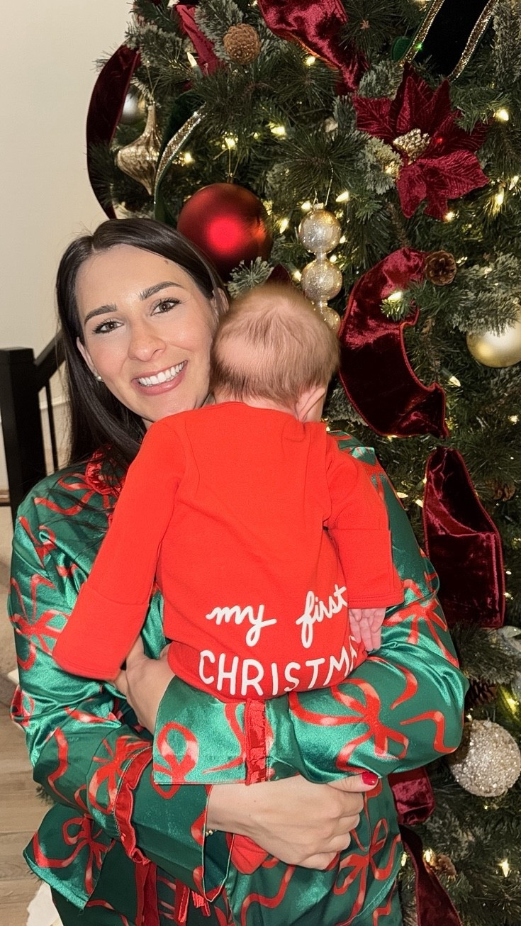 Christmas pjs ❤️🎄

#LTKFindsUnder50 #LTKSaleAlert #LTKHoliday