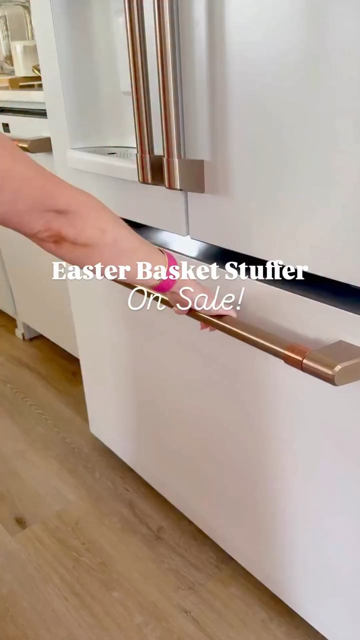The best Easter basket stuffer idea!!! 👏🏻
My kids seriously use these a few times a week (and we got them over a year ago!) 

Store them in your freezer to turn any drink into something fun! The kids can easily do it themselves too! 

Ps: they work for adult drinks too. 😉😉

@amazon #bigspringsale #easterbasketstuffers #easterbasketideas #amazonfind #eastergiftideas 

#LTKKids #LTKmomlife #LTKHome