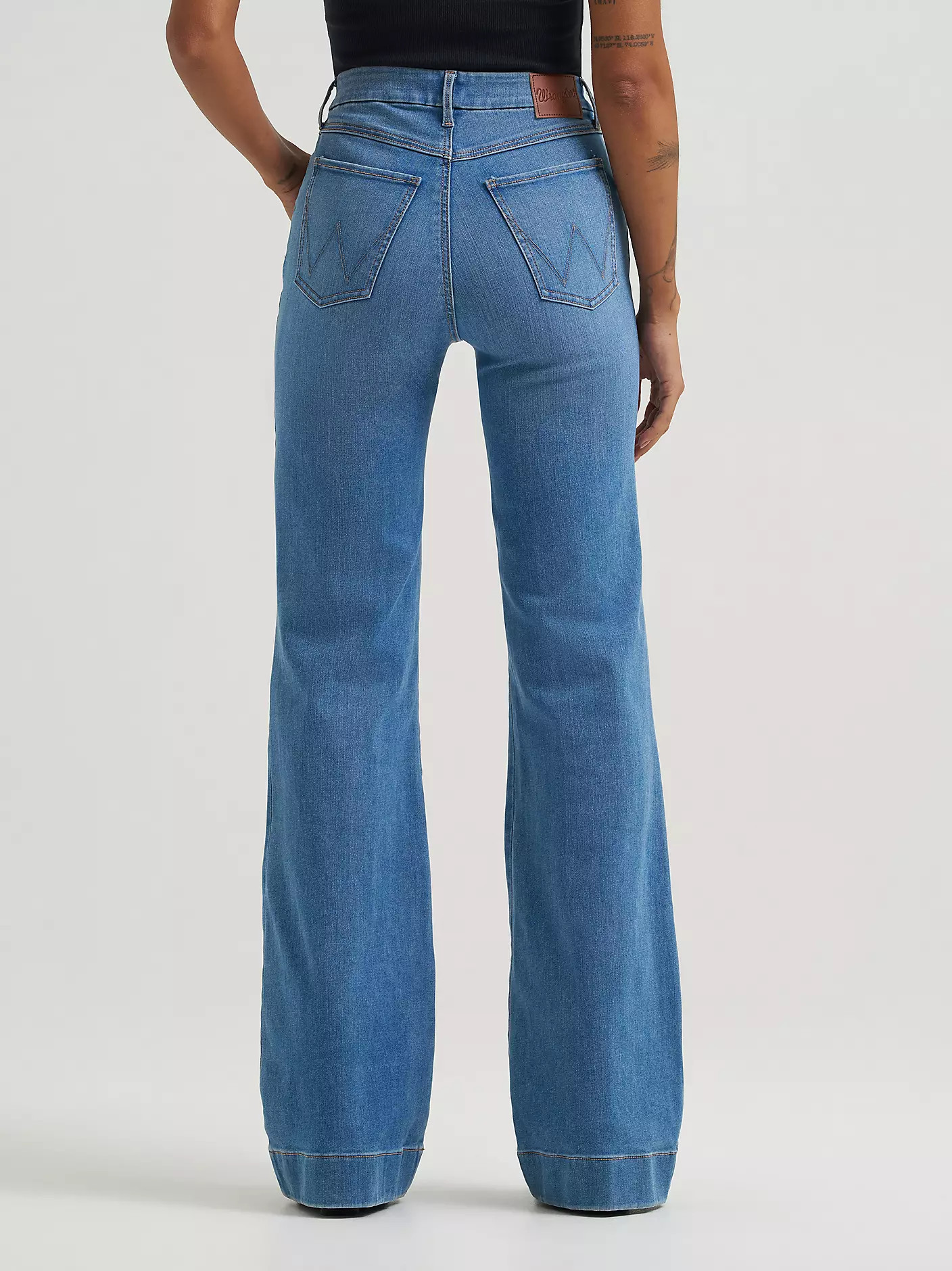 Women's Wrangler Bespoke High Rise Trouser Jean | Wrangler