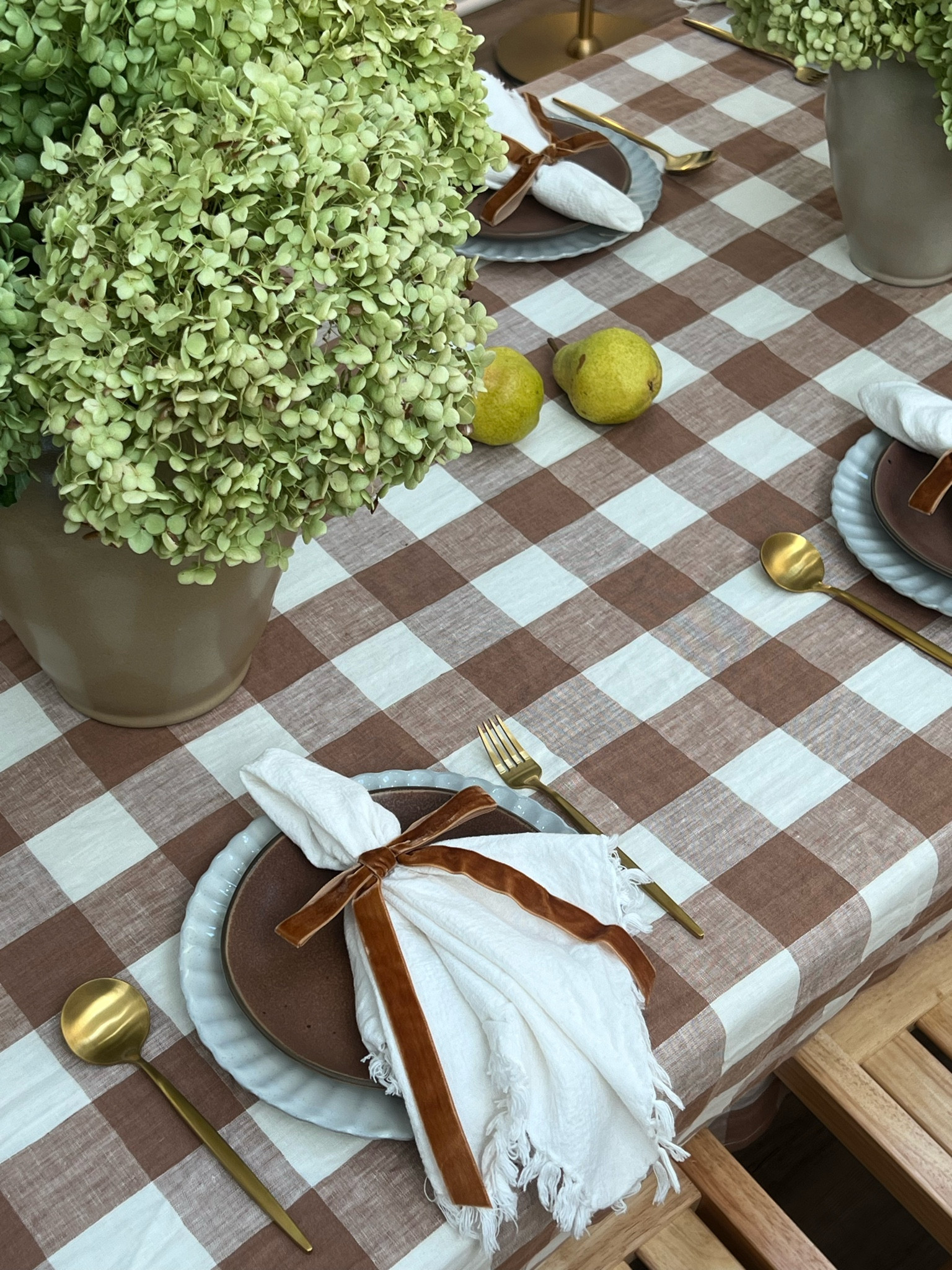 Cafe Brunch Table Setting Details ☕️

#LTKHome #LTKHoliday #LTKSeasonal