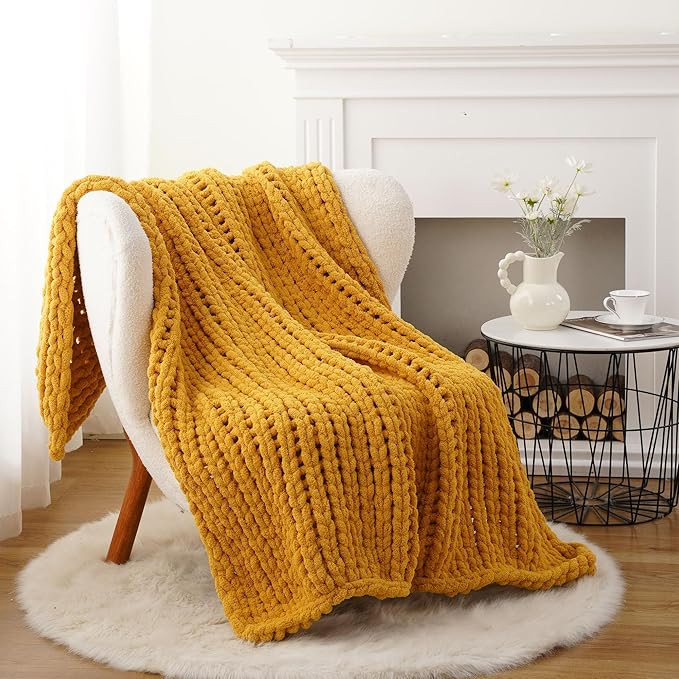 Battilo Chunky Knit Throw Blanket, Soft and Thick Chenille Throw Blanket, 50"x60" Handmade Cable ... | Amazon (US)