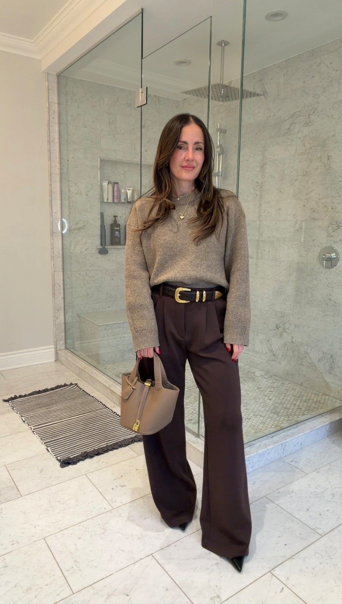 The most comfortable dress pants you’ll ever wear! The fabric is just like the lulu softsteam!
I’m wearing S

#LTKworkwear #LTKstyletip