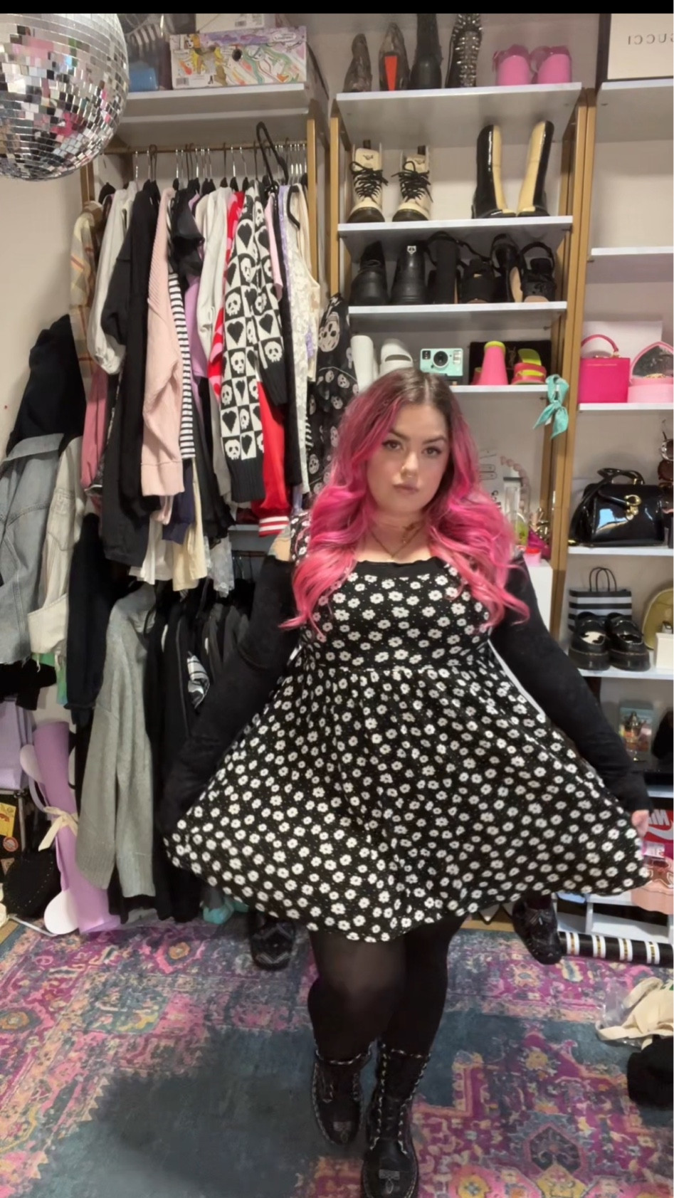 Styling my gothic Americana dr martens! (2)

#LTKstyletip #LTKmidsize #LTKshoecrush