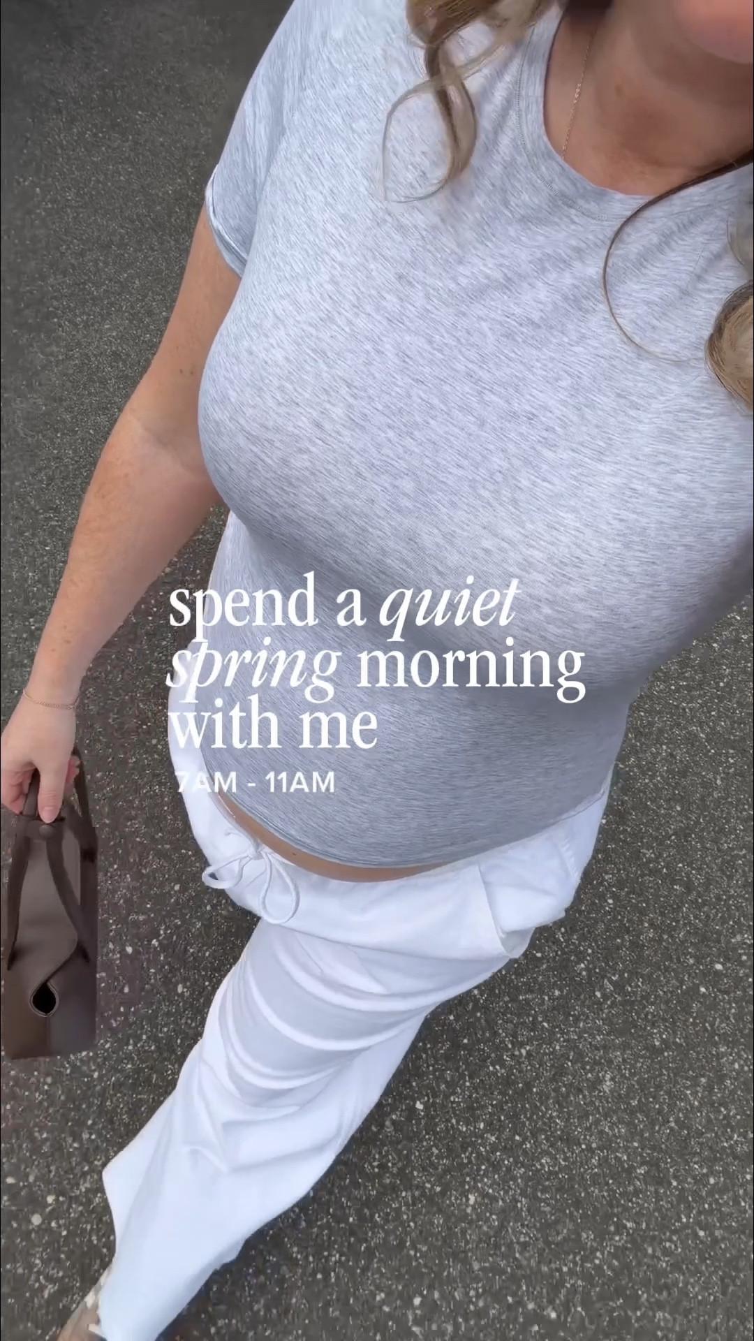 Springtime in @aerie. So many comfy finds that have made getting through a time where my body is changing constantly so much easier! 🌷Wearing a size M in everything still.

#AeriePartner #AerieREAL #Ad, spring outfit ideas, spring style, bump friendly outfits, athleisure outfit