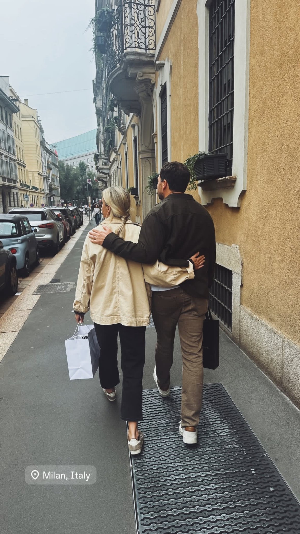 Milan, Italy outfit
-small canvas jacket 
-sized up 1 to medium in cardigann
-26R jeans, tts
-size down 1 full size in sneakers 

#LTKTravel #LTKStyleTip #LTKSeasonal