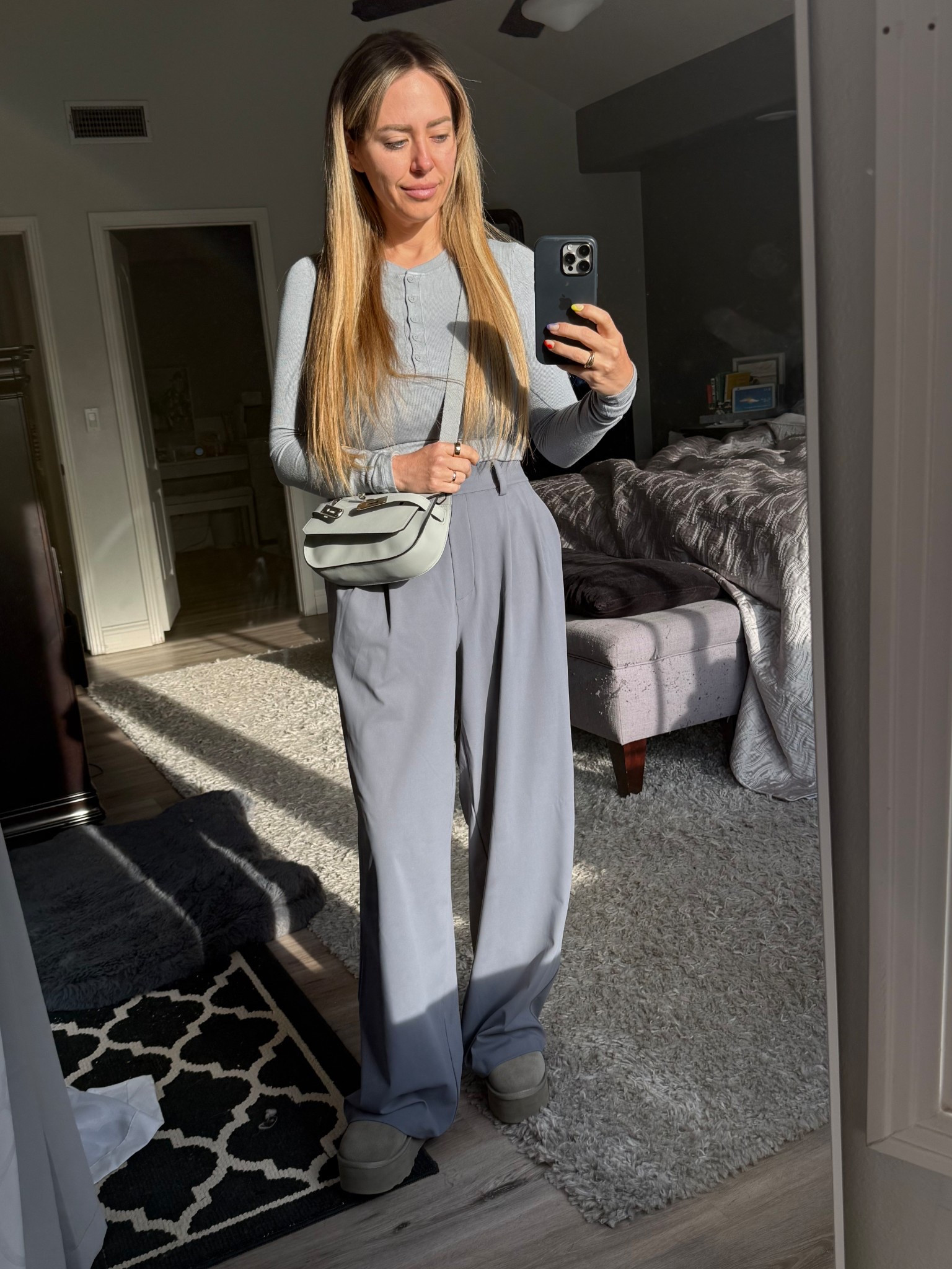 When your daughter pics your ‘fit.
#monochrome 

#LTKWorkwear