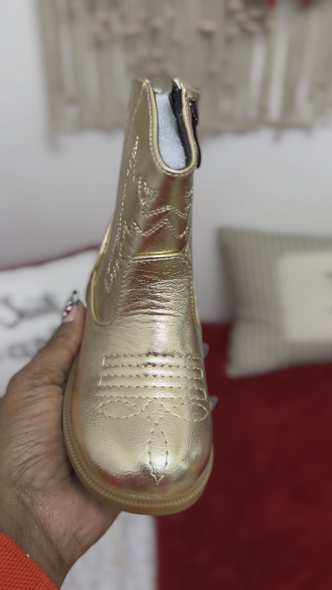 Super cute winter boots for the toddlers in your life ❄️👢✨
Warm, comfy, and easy for little feet — perfect for cold days, playtime, and everyday outings.
I linked all my favorite toddler winter boot finds on LTK so you can grab practical and adorable pairs.

#toddlerwinterboots #kidswinterwear #toddlerfashion #wintermusthaves #cozykids #LTKkids #LTKfinds #LTKsale #shoppingfavorites #onlineshopping #parentapproved #ShoppingWithPriiincesss #Atlantamom #AtlantaCreator #Atlantacontentcreators

#LTKSeasonal #LTKBaby #LTKKids