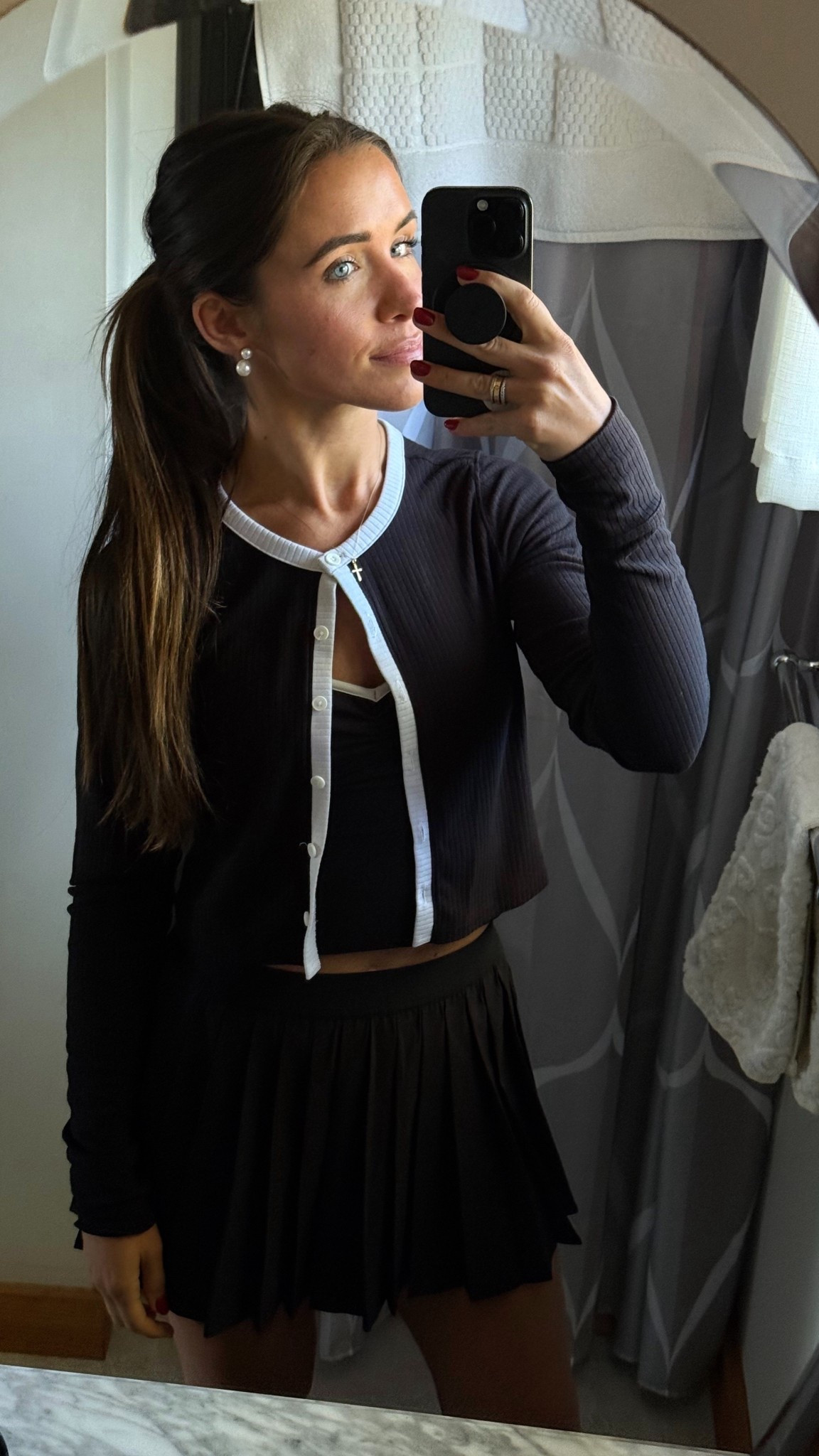 golf outfit 🖤
this rib cardigan is currently out of stock at Abercrombie, but this black tank is the same vibe and SO cute
obsessed with this pleated tennis skirt from lululemon 

#LTKActive