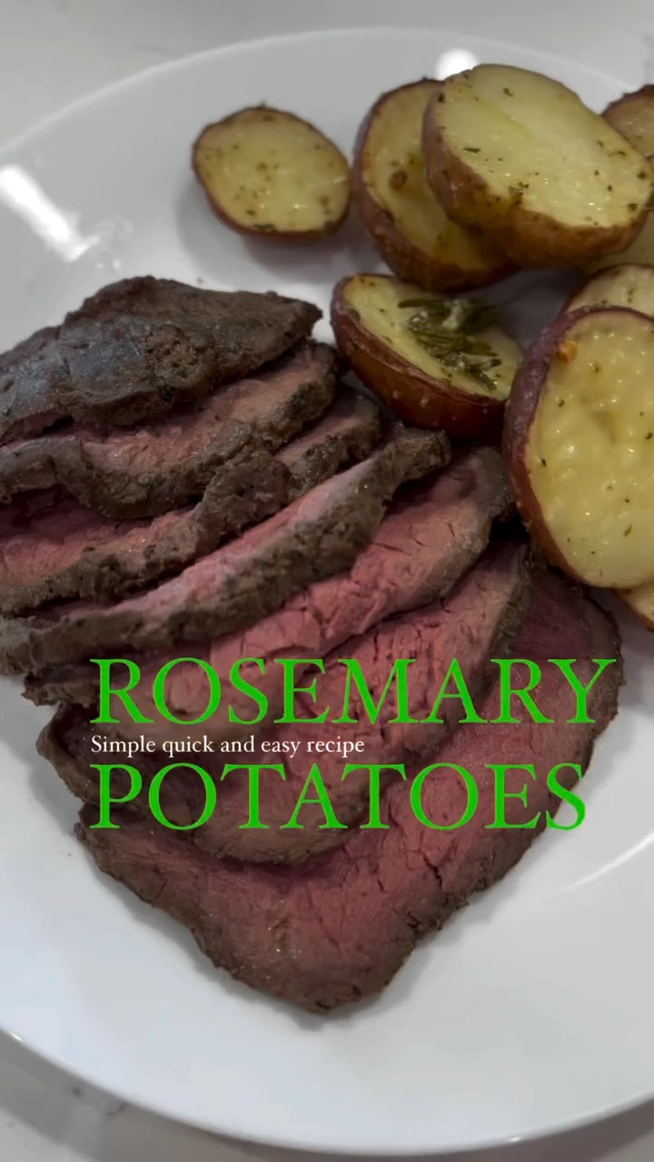 ✨🌵💯🧡As simple as rosemary potatoes!:) Preheat oven at 350 Fahrenheit. Wash off small and medium small potatoes and dry. Cut in halfs and spread in a cooking tint. Add rosemary as much as you love. Rosemary is very flavorful and adds strong taste so I prefer to tear couple stems as I do like to feel rosemary:) Add a bit of garlic salt, fresh or dried garlic, oregano leaves, sprinkle with a bit of olive oil and a bunch of parmesan cheese. Mix and spread very well. Bake for about an hour-hour and a half depending on the size and amount of potatoes at 350 Fahrenheit. Vuala! Serve and enjoy! Wonderful side with steak or salmon.✨💯#rosemarypotatoes #yummyrecipes #azique #aziquestyle #simplerecipe #healthyrecipe