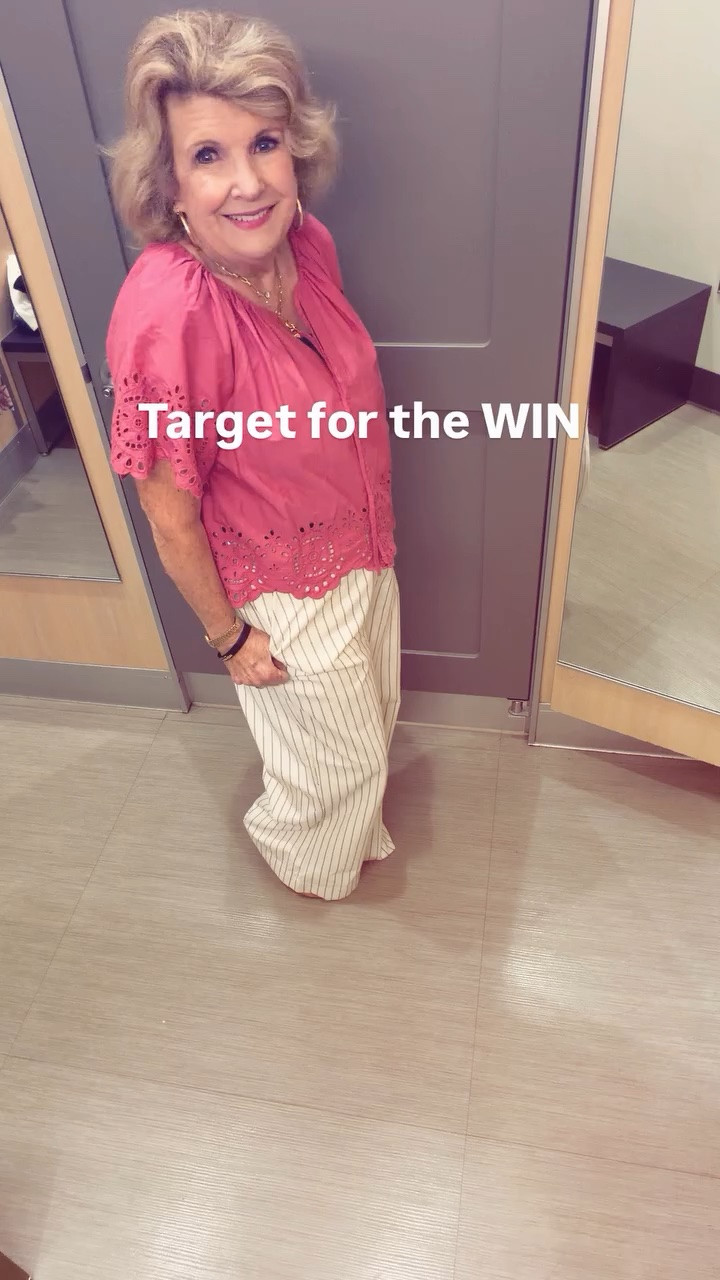 Target for the WIN! Whether it’s professional wear or going out for the evening, Target has it. 

Great looks, affordable prices and easy care all the elements you need to look great  and feel great😍

If you haven’t been to Target lately, you’re missing the fun….

Comment and tell me something fun you did today👇