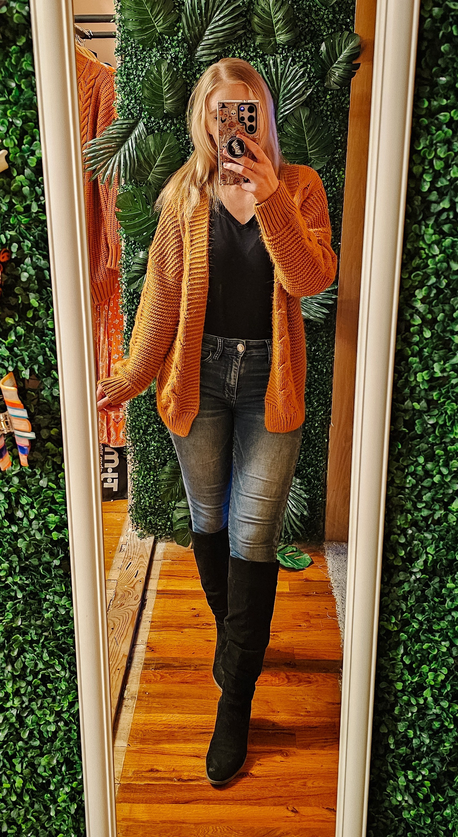 Fall outfit of the day!

#LTKFindsUnder50 #LTKFindsUnder100 #LTKStyleTip
