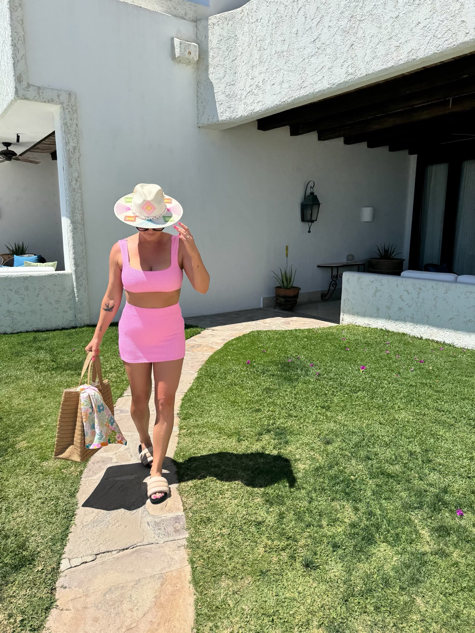 Beach Vibes! 

Shoe link: https://www.roamwears.com/products/roam-foldy-puffy-sandals-cream-vegan-leather

#LTKtravel #LTKswim