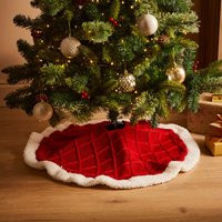90cm Diamond Knit Red Tree Skirt with White Sherpa Trim | Dunelm (migrated)
