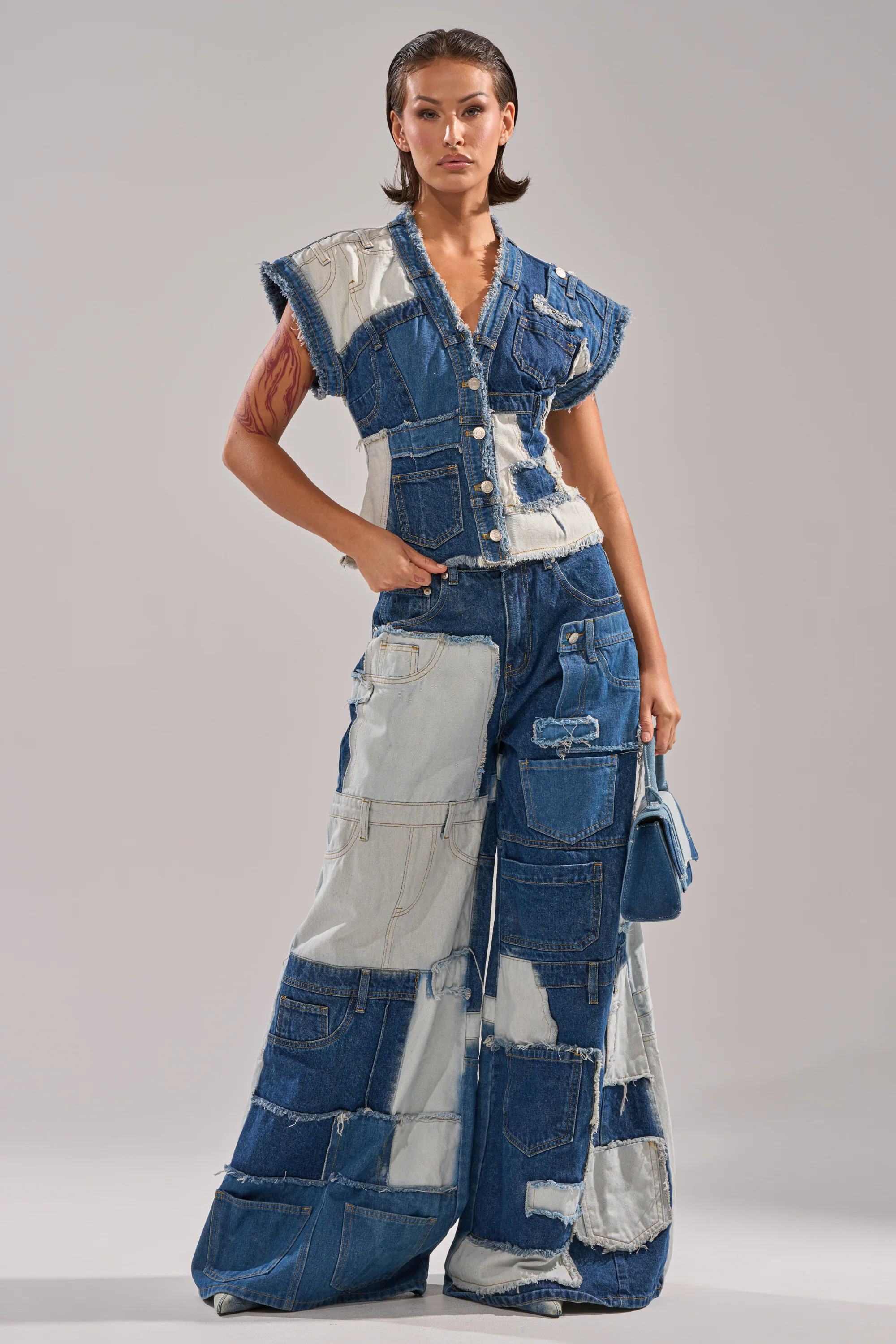 AKIRA Too Much Going On Wide Leg Denim | Size 1X | AKIRA