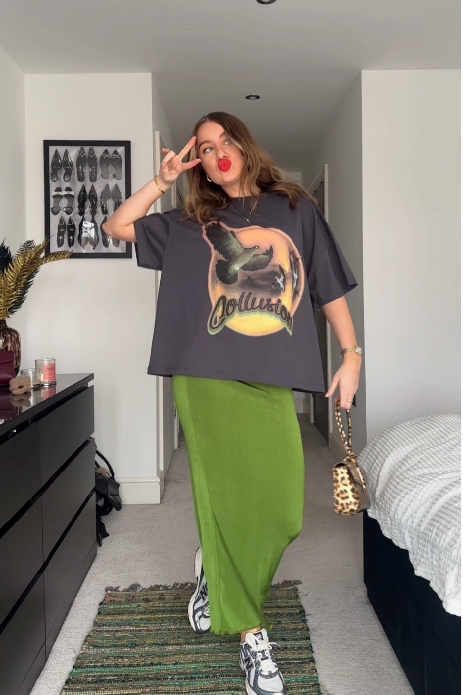 galentines outfit 
graphic tee 
maxi skirt
new balance trainers 



#LTKdatenight #LTKuk #LTKFashionMonth