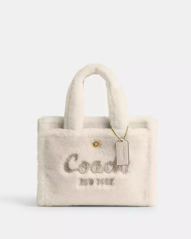 Cargo Tote Bag 26
$350
Switch up the look (& make it 100% you) 🍒.
SHOP BAG ACCESSORIES
 | Coach (US)