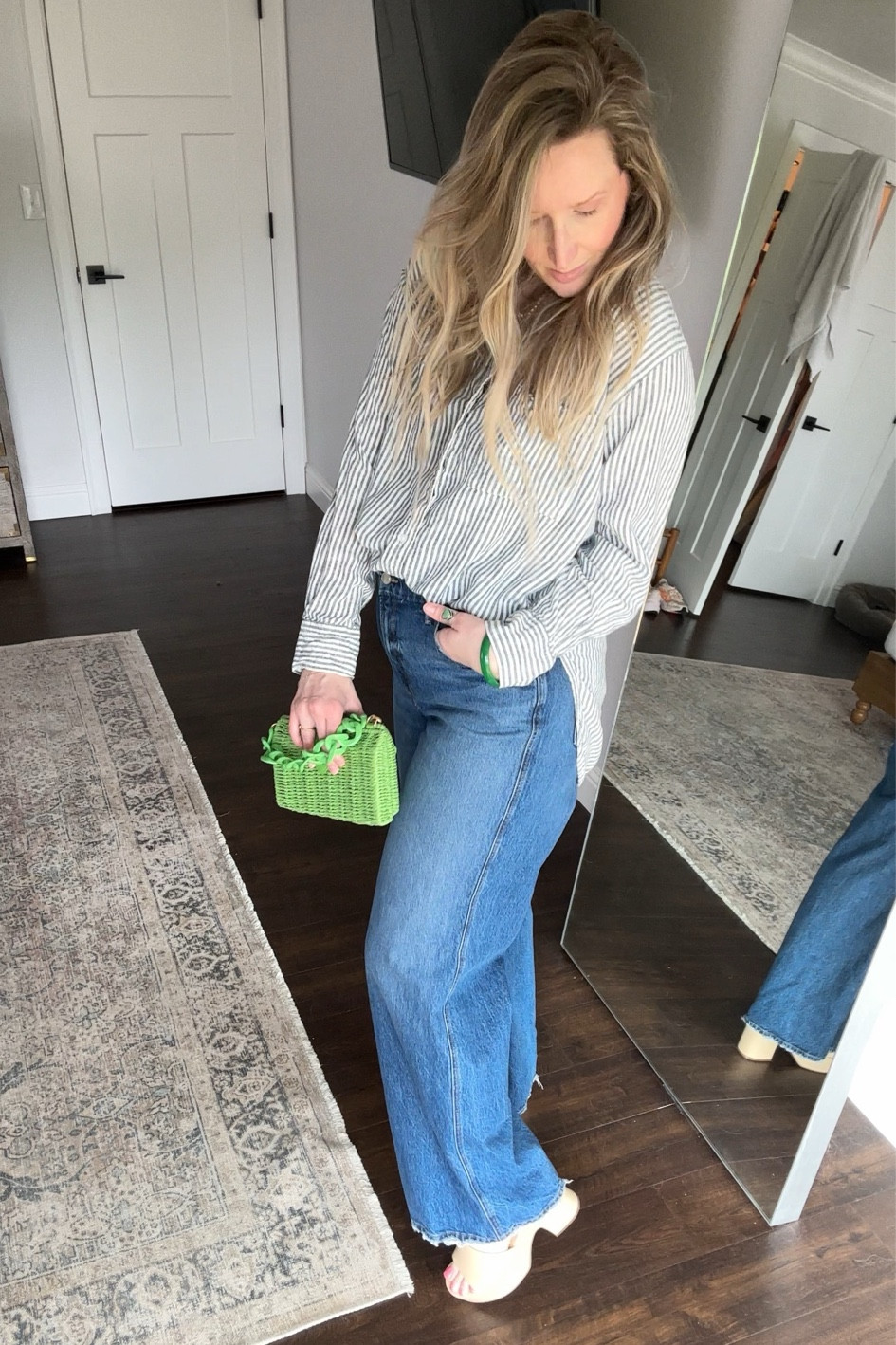 Casual cute work outfit, girls night out, mom fashion, nuuly haul