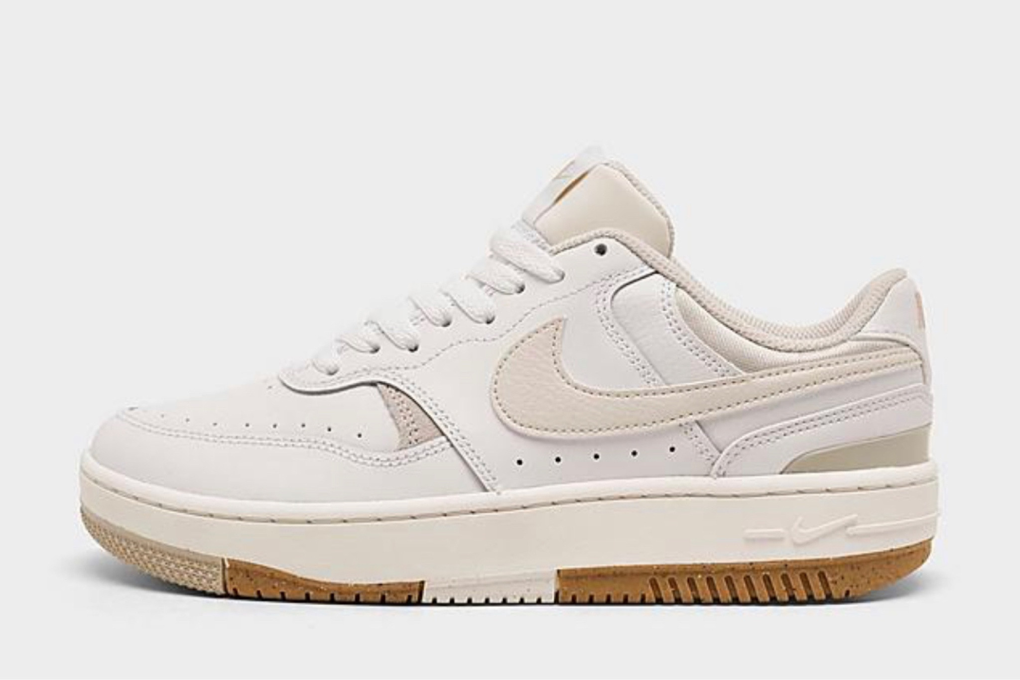 #nike #shoes #sneakers #neutral #womensneaker 

#LTKstyletip #LTKFind #LTKshoecrush