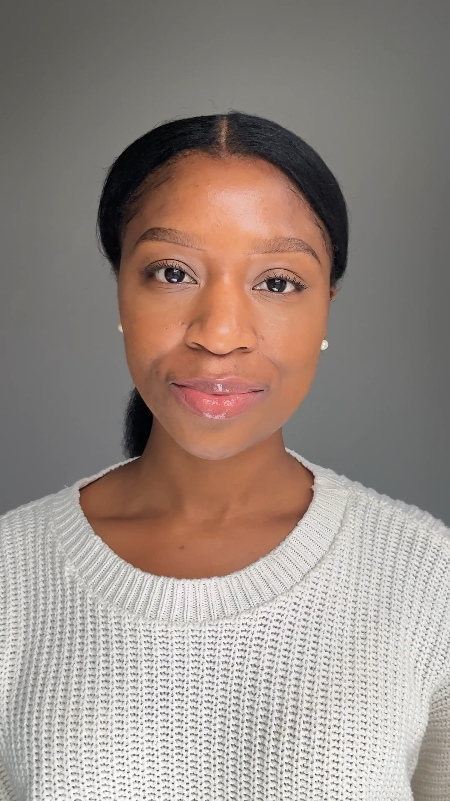 Quick No Makeup Makeup ✨

I have a 9-5, run a business and create content so I barely have time. Thankfully Lancôme ‘s All Over Concealer helps me reduce time getting ready 🙏🏾 

Do you like my no makeup makeup look ? Let me know in the comments!

Products Used:
@lancomeofficial Teint Idole All Over Concealer in 2 shades 
@lancomeofficial Hypnôse Mascara
@lancomeofficial Cils Booster XL Mascara Primer
@lancomeofficial Rouge Cream Lipstick
@lancomeofficial Juicy Tubes Lip Gloss

#nomakeupmakeup #makeup #nomakeup #beautyhacks #naturalmakeup #makeuptransformation #concealerhack #lancome #makeuptutorial #wearthedrama #softmatte Teint Idole Ultra Wear All Over Full Coverage Concealer 495 470 L’ABSOLU ROUGE INTIMATTE SOFT MATTE LIPSTICK First Kiss Juicy Tubes Original Lip Gloss 01 Pure Lancôme Hypnôse Drama Mascara - Black Cils Booster XL Super-Enhancing Mascara Primer #teintidoleconcealer #hypnosedrama #labsolurouge #giftedbylancome