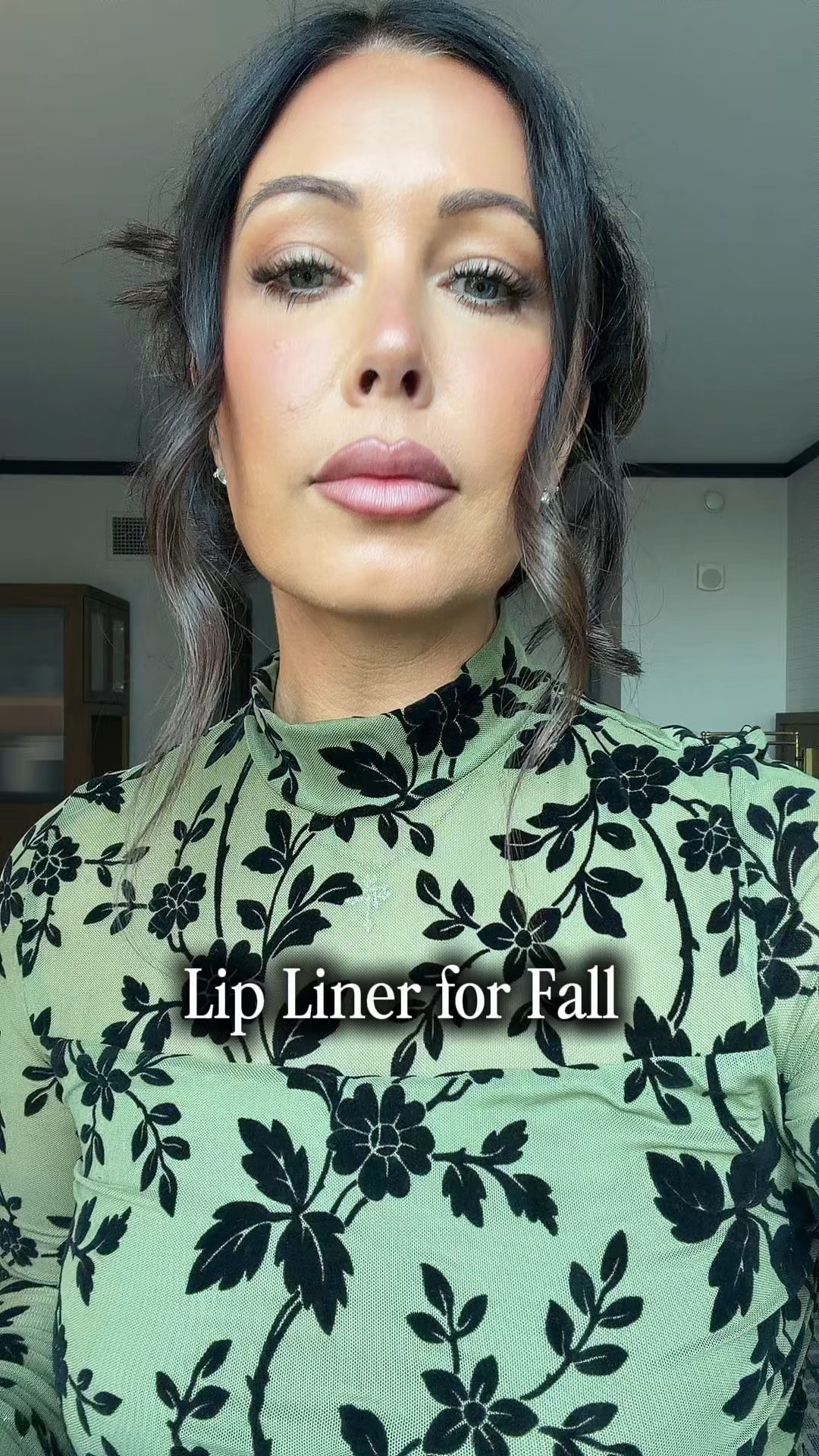 Love trap is the most beautiful lip liner for fall that is subtle and perfect for every day ￼

#LTKgrwm #LTKootd #LTKCon
