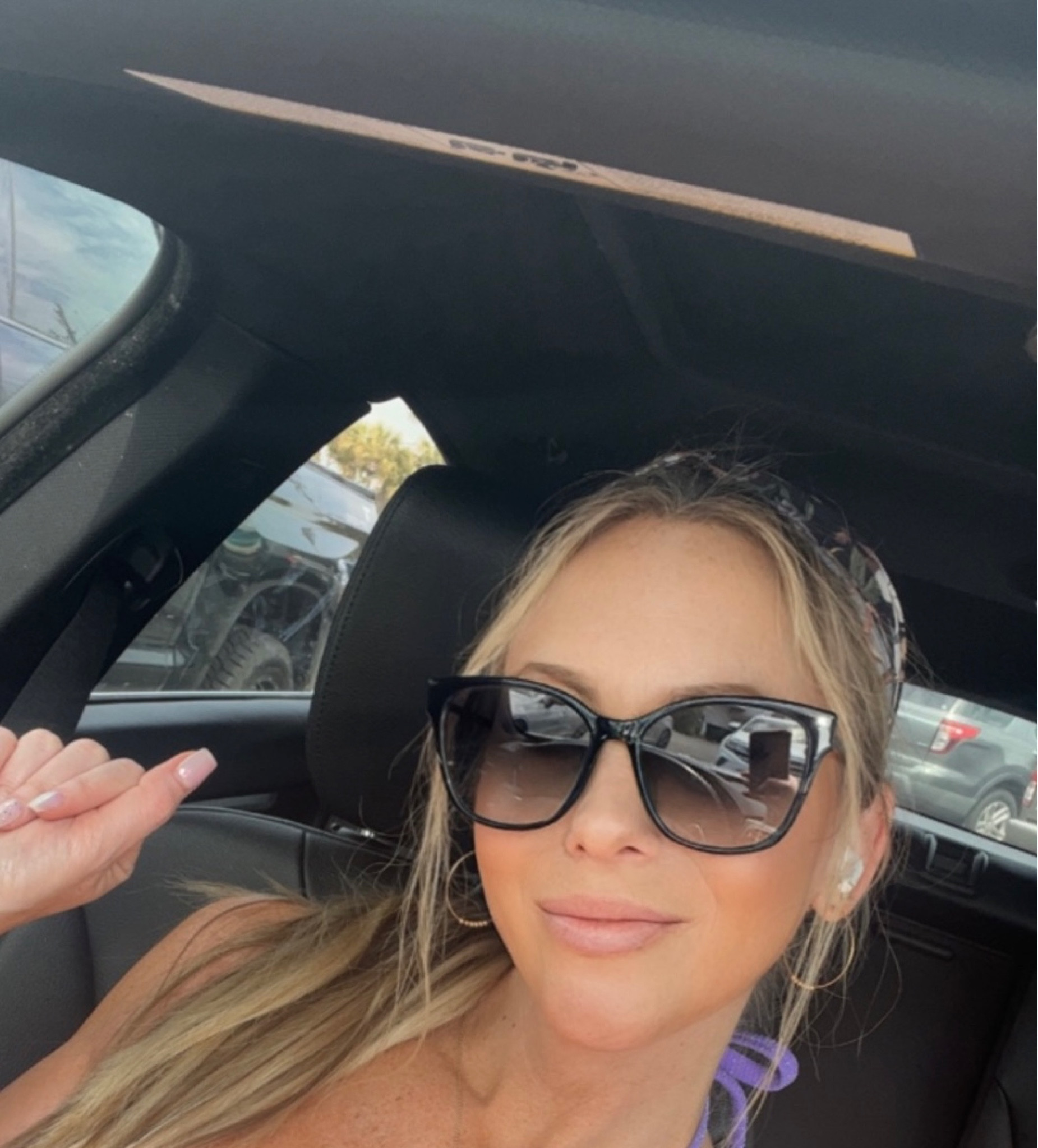 My most worn sunnies ! 😎

#LTKTravel #LTKOver40 #LTKGiftGuide