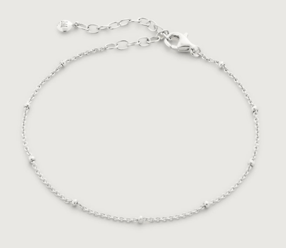 Fine Beaded Chain Bracelet
Recycled Gold & Silver
Responsibly Manufactured
Ethically sourced diamonds
We adhere to and promote fair and equal human and labour rights, working to transform jewellery supply chains to be more responsible and sustainable.
Handmade
We work with a number of family-run workshops across the globe that are home to the talented artisans that handcraft each and every element of our pieces.
Free Delivery
Free 100-Day Returns
5-Year Warranty


#LTKsalealert #LTKstyletip #LTKGiftGuide