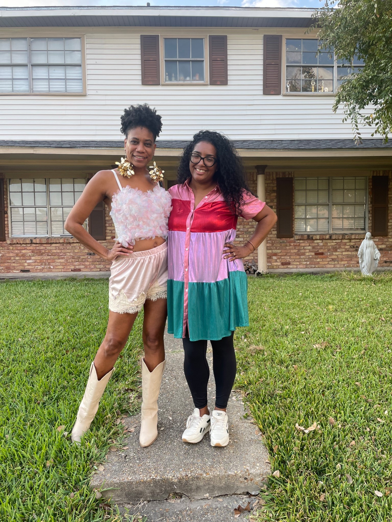 Pink satin shorts

#LTKOver40 #LTKMidsize #LTKmomlife