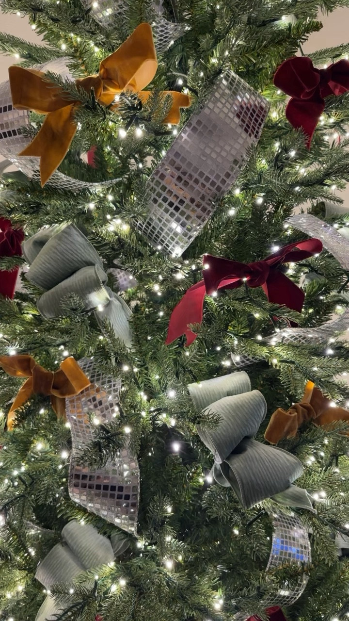 Christmas Ribbons

#LTKSeasonal #LTKhome #LTKHoliday