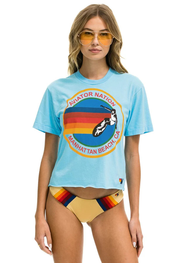 SIGNATURE MANHATTAN BEACH BOYFRIEND TEE - SKY | Aviator Nation