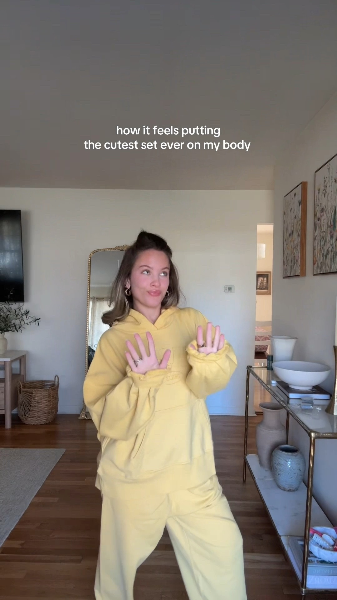 i mean it’s perfect - wearing an XS/S in both!!! sweatshirt is alrdy super oversized  

#LTKootd
