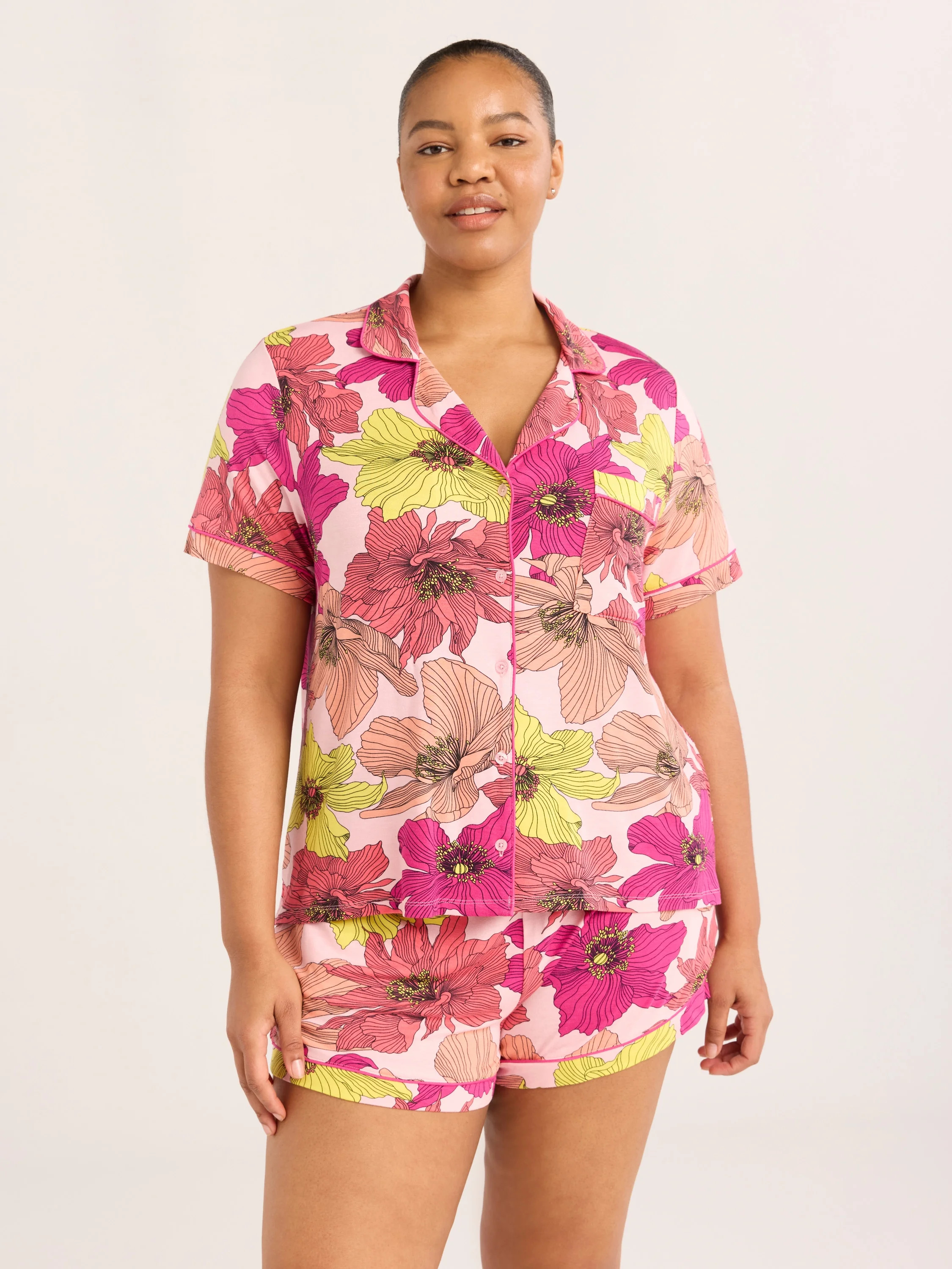 Joyspun Women’s Notch Collar Top and Shorts Pajama Set with Piping, 2-Piece, Sizes XS-3X | Walmart (US)