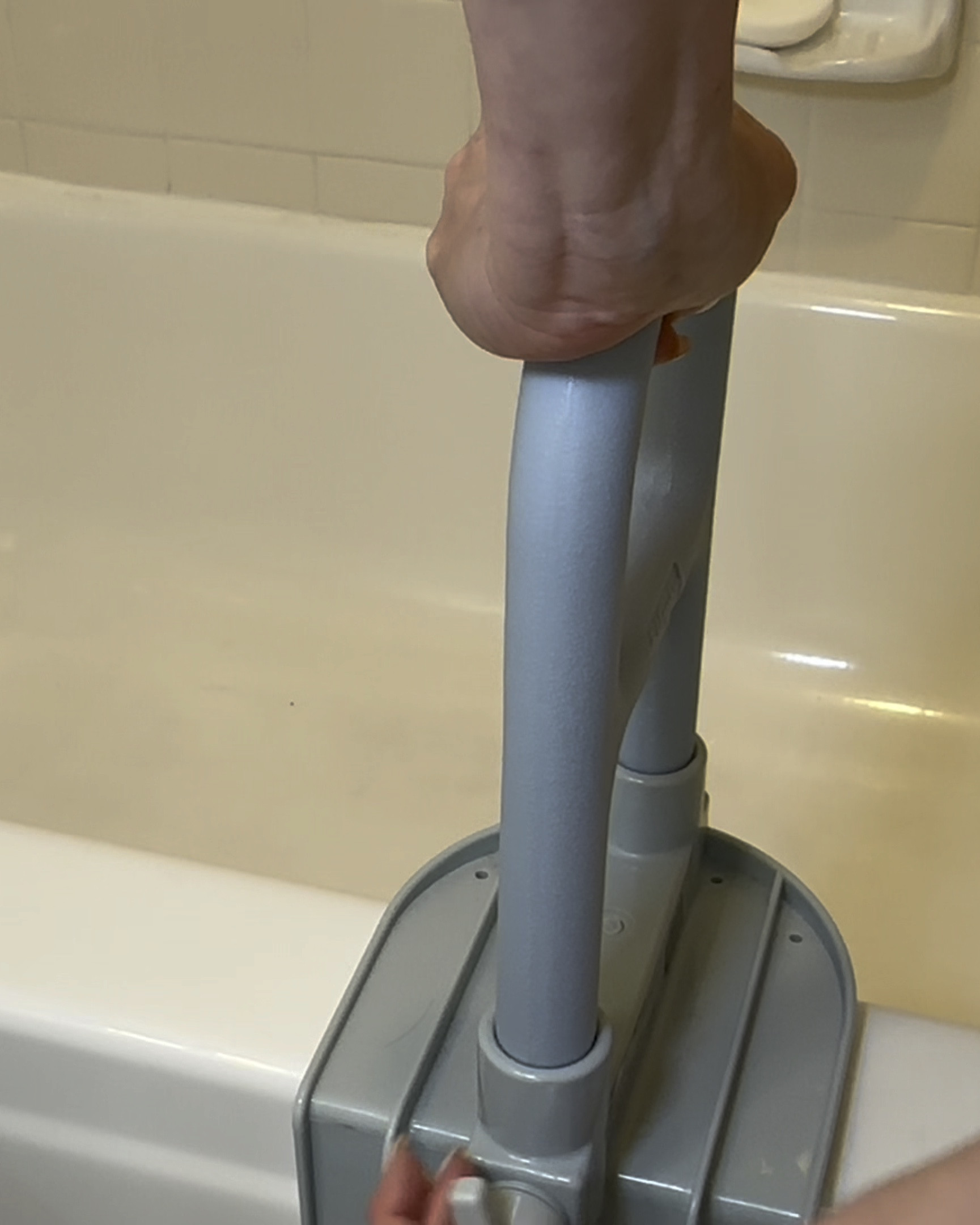 The @Amazon find you didn’t know you needed! This detachable bath bar makes getting in and out so much easier and safer for kids, limited mobility and post surgery  

#LTKOver40 #LTKVideo #LTKFamily