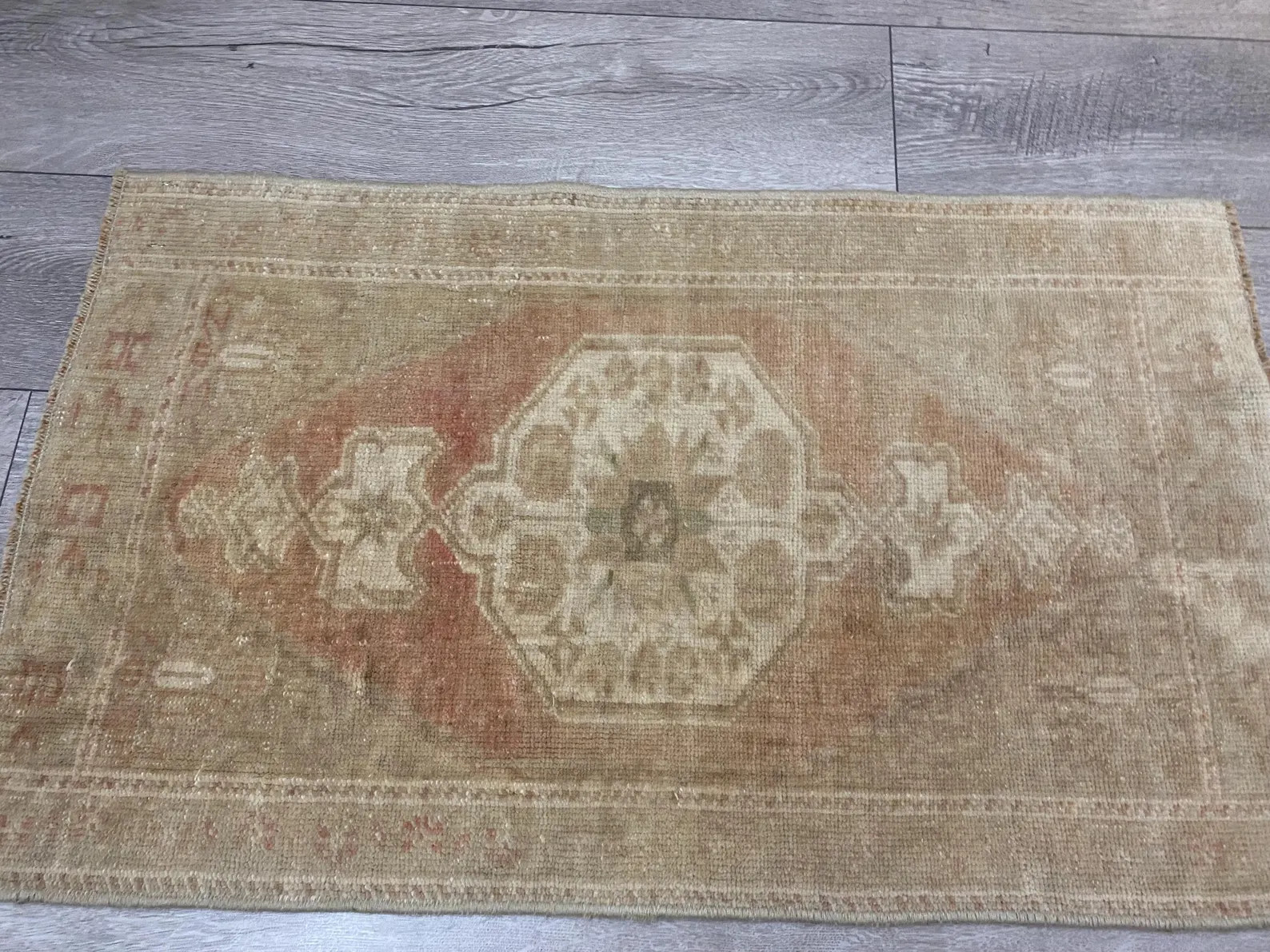 Turkish neutral rug, Pastel rug, Faded rug, Muted rug, Vintage small rug, Doormat, Bath rug, Oush... | Etsy (Global)