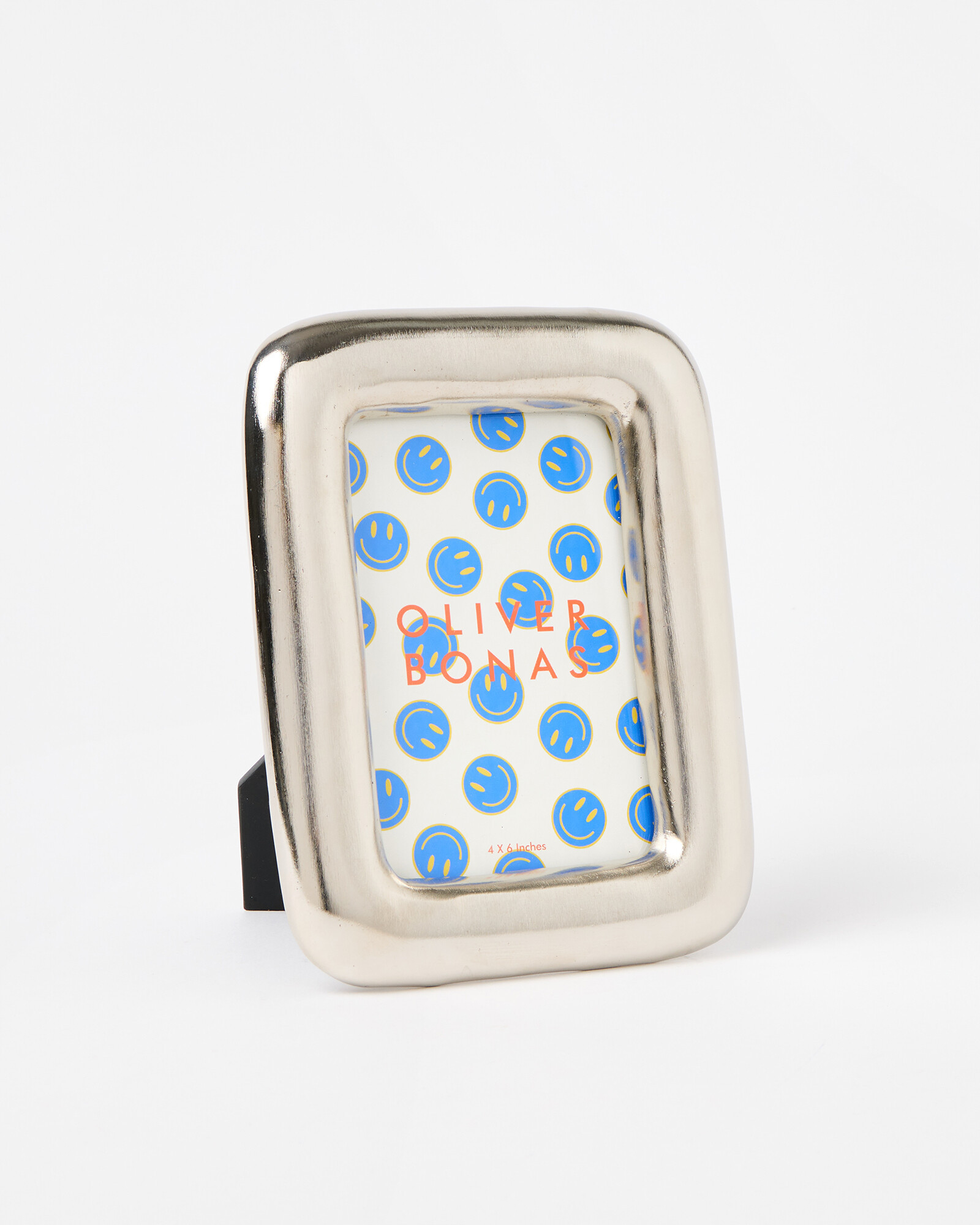 Orli Metallic Silver Photo Frame 6x4" | Oliver Bonas | Oliver Bonas (Global)