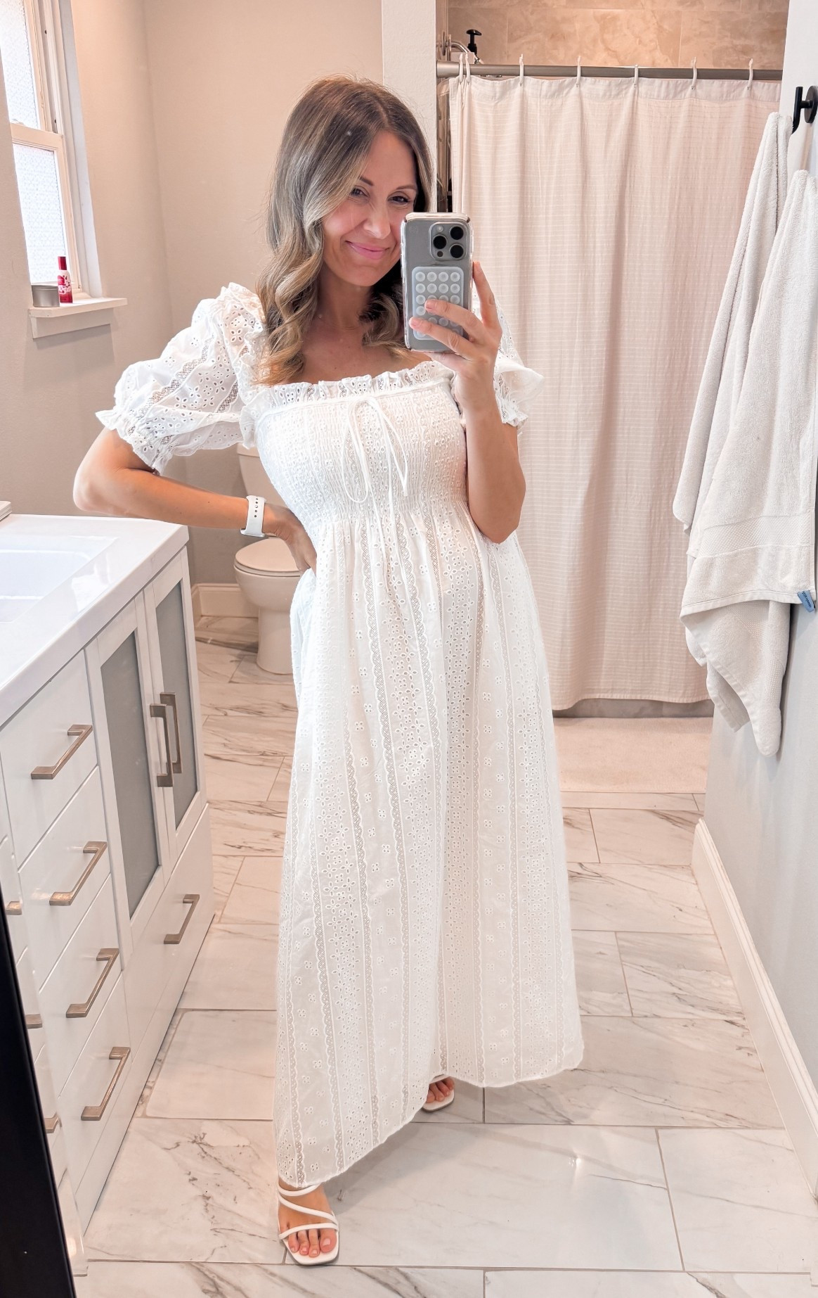 Size small. 

#LTKmomlife #LTKootd #LTKOver40