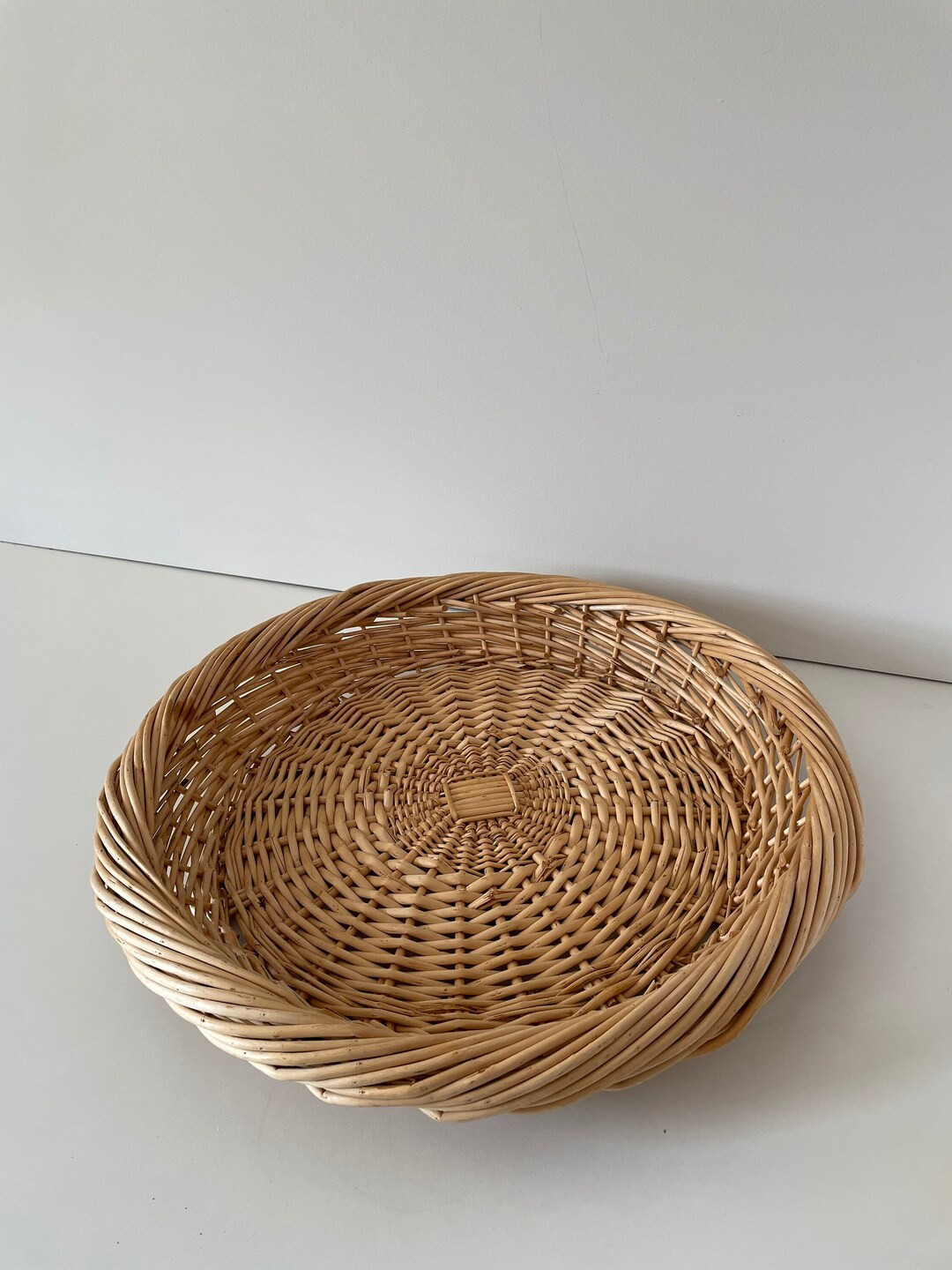 Vintage Primitive Rustic Farmhouse Woven Wicker Tray / Coffee Table Accent Fruit Basket - Etsy | Etsy (US)