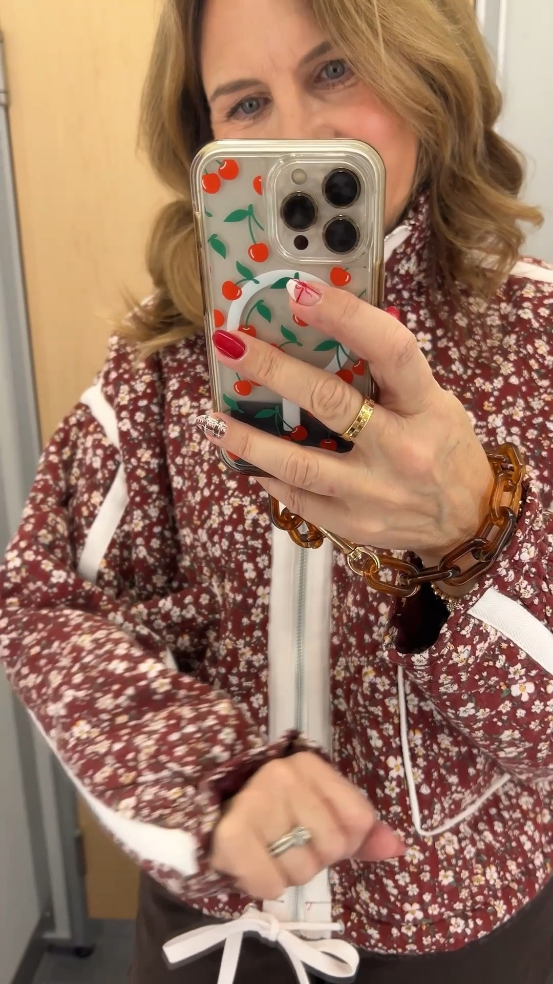 Cute quilted jacket would be perfect for a gift 

#LTKGiftGuide #LTKSaleAlert #LTKFindsUnder100